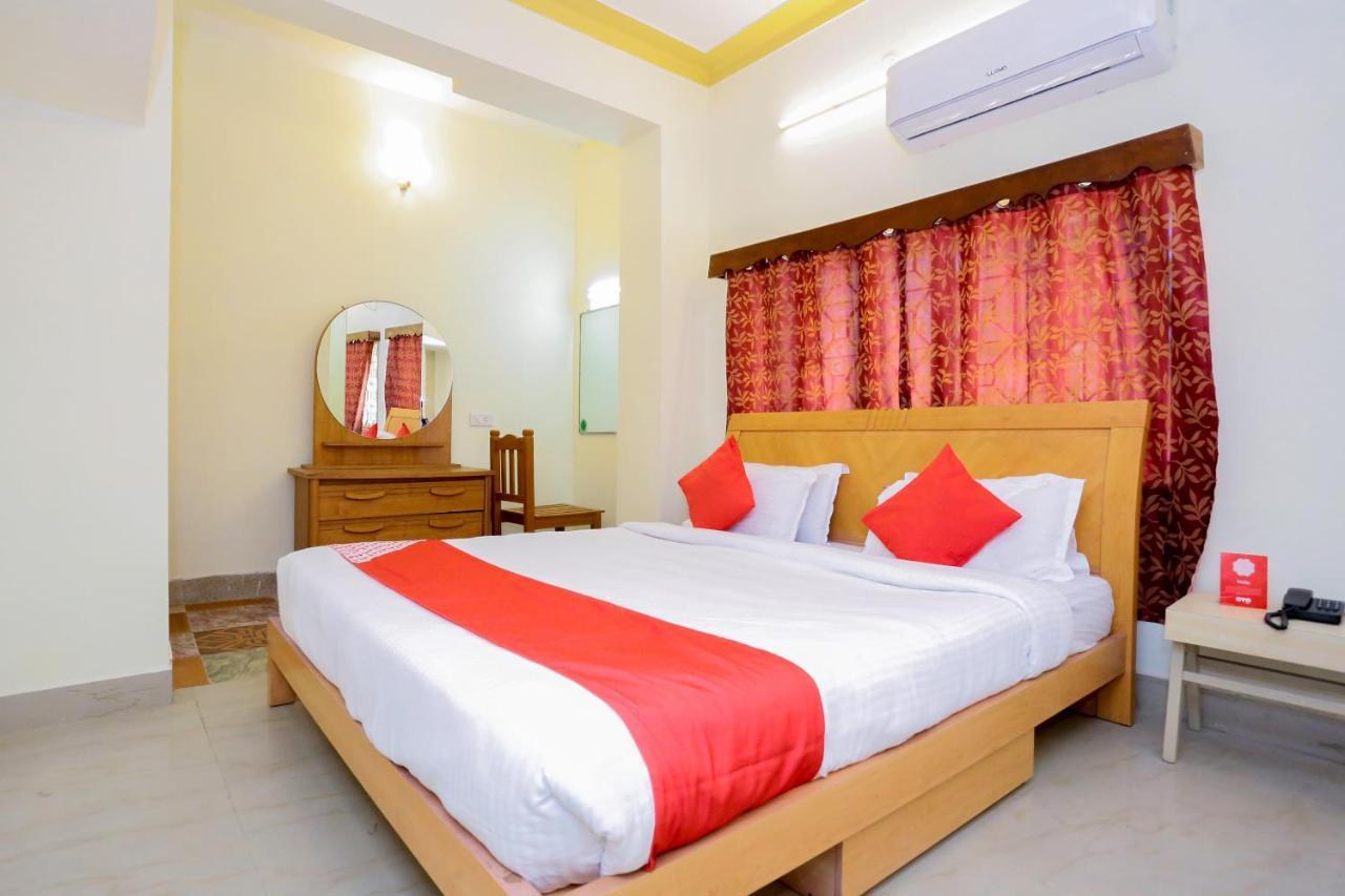 Oyo 18627 Hotel Mithila Salem Exterior foto